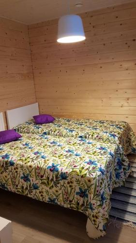 Легло или легла в стая в Aurinkolinna 12