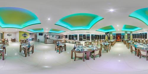 Gallery image of Austral Hotel in Dos de Mayo
