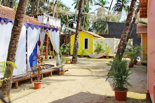 Zahrada ubytování Art Resort Goa