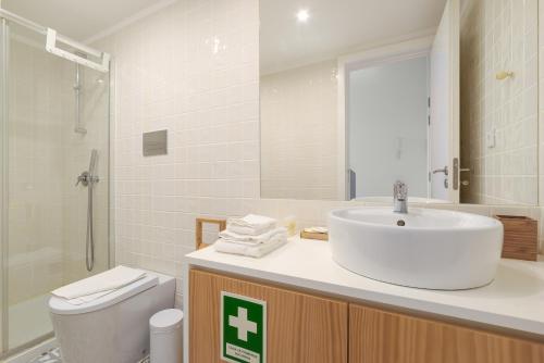 Skylight Apartment
