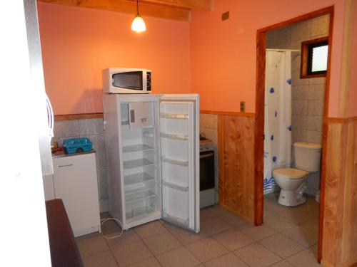 Vonios kambarys apgyvendinimo įstaigoje Entre Hualles y Pellines