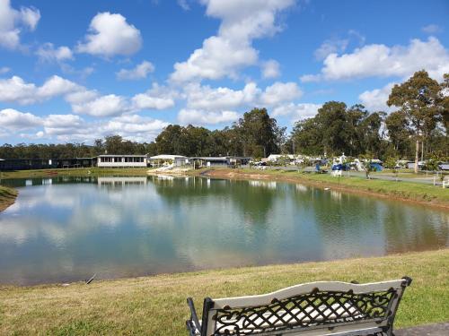 australian motorhome tourist park twelve mile creek services