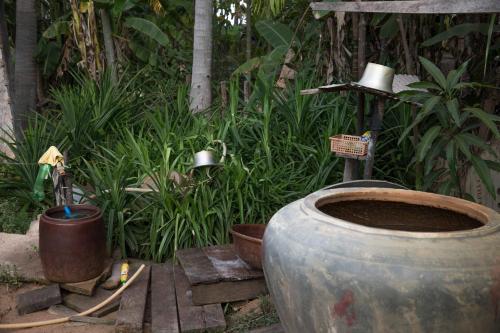 Κήπος έξω από το Chansor Homestay 10 By Siem Reap Homesteading