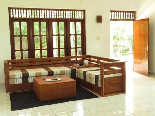 Pathum Holiday Home – Photos 4