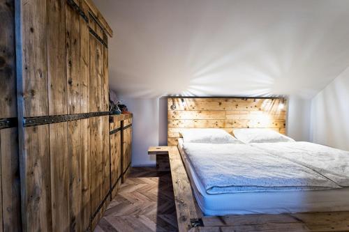Postel nebo postele na pokoji v ubytování Kopec 67