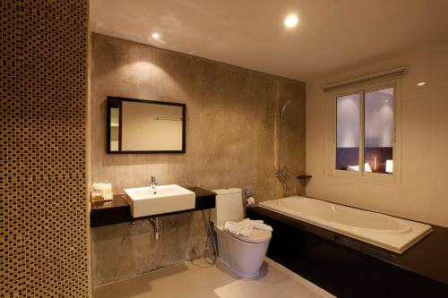 Gallery image of Nize Hotel - SHA Plus in Phuket