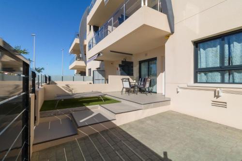 Playa Elisa Bay - Mil Palmeras