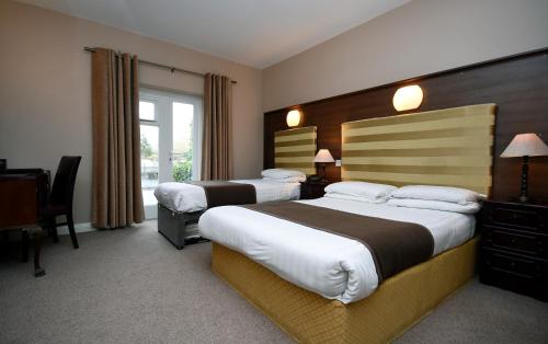 Легло или легла в стая в Leenane Hotel