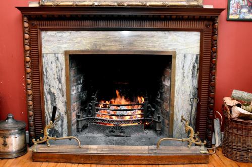 Imagen de la galería de Leenane Hotel, en Leenaun
