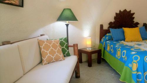 Gallery image of Casitas El Escondite Playa La Ropa in Zihuatanejo