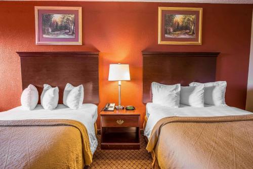 Postel nebo postele na pokoji v ubytování Quality Inn Gaffney I-85
