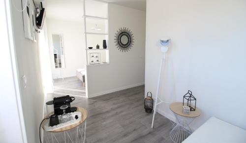 Foto da galeria de JR Studios & Suites I Rius I em Coimbra