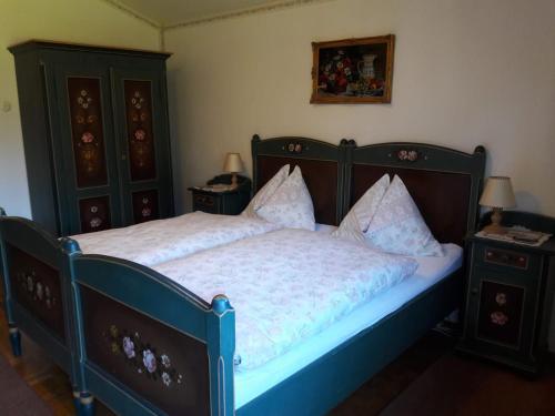 Postel nebo postele na pokoji v ubytování Haus Hauser