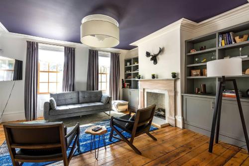 Downtown Hfx Heritage Home with Luxury Finishes