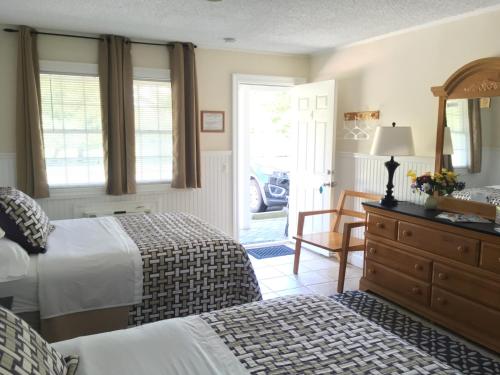 Westhampton Seabreeze Motel – Photos 3