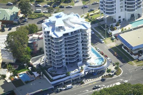 an overhead view of a tall building in a city at Silver Sea on Sixth Resort in Maroochydore