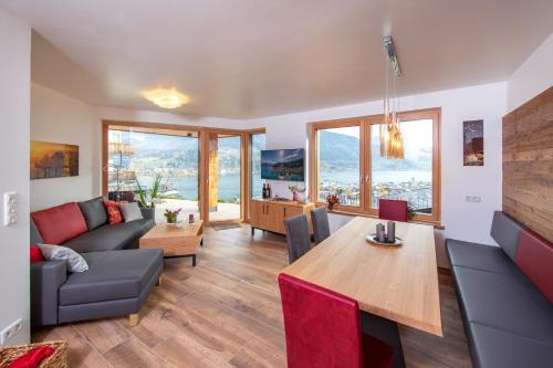 Apartments Adlerhorst Top 2 Zell am See with private sauna and in summer Zell am See Kaprun summercard