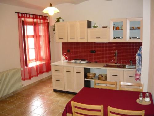 Kuchyňa alebo kuchynka v ubytovaní Kotrba privat