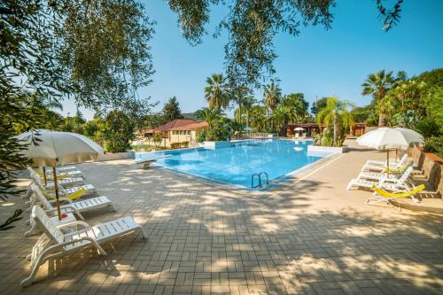Bazén v ubytování Residence Trivento nebo v jeho okolí