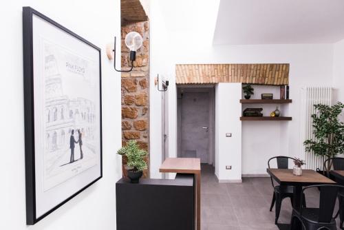 COLOSSEUM MUSIC DESIGN Guest House