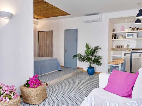 Kuchyň nebo kuchyňský kout v ubytování Kalithea Hills Appartment 2