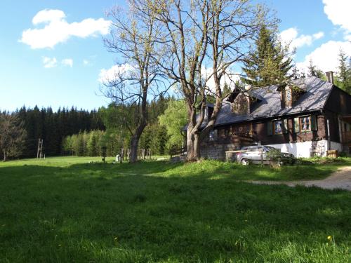 Φωτογραφία από το άλμπουμ του Chata Pod Koberštejnem σε Rejviz