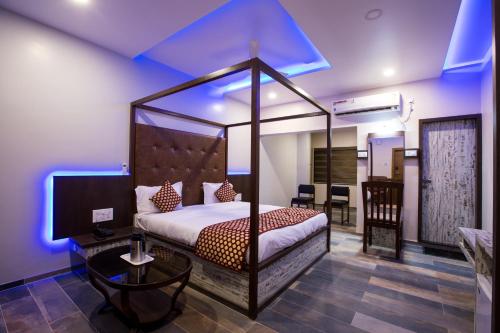 Gallery image of Hotel Balaji Palace in Porbandar