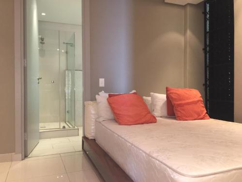 Et badeværelse på 30 Degrees Umdloti - Unit 603