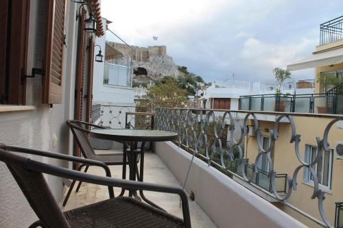 A balcony or terrace at Acropolis Apartment