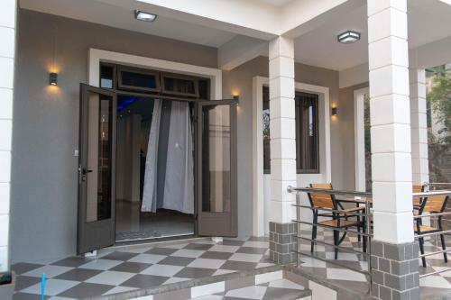 Patio nebo venkovní prostory v ubytování Fantasea Villa - Mont Choisy