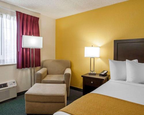 Ένα ή περισσότερα κρεβάτια σε δωμάτιο στο Quality Inn & Suites Springfield - Eugene North
