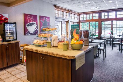 Φαγητό σε αυτό το πανδοχείο ή κάπου εκεί κοντά