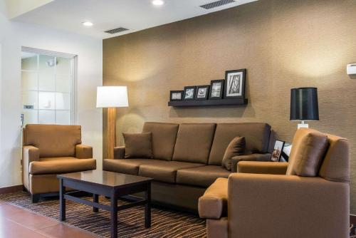 Sleep Inn & Suites Pittsburgh – Photos 3