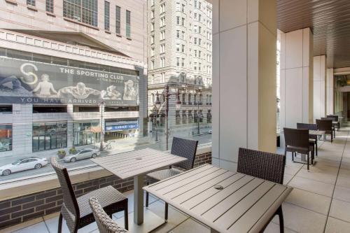 Cambria Hotel Philadelphia Downtown Center City Image