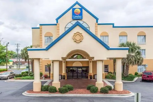 Comfort Inn & Suites FtJackson Maingate in Columbia