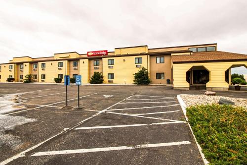 Econo Lodge Watertown – Photos 3
