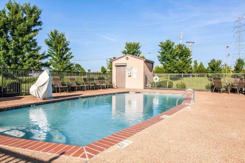 Comfort Inn Jackson I-40 – Photos 3