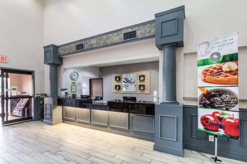 Quality Suites, Ft Worth Burleson – Photos 5