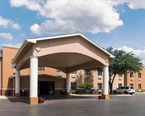 Quality Suites Midland North Loop 250 in Midland