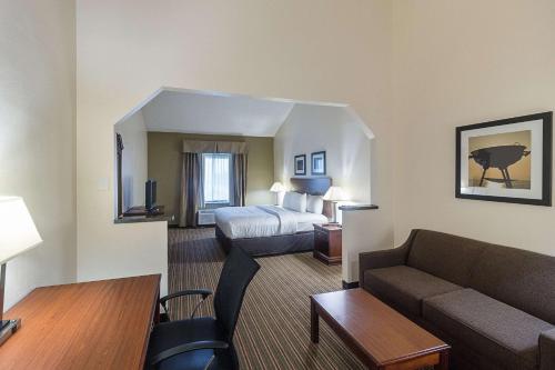 Gallery image of Quality Inn & Suites West Chase in Houston