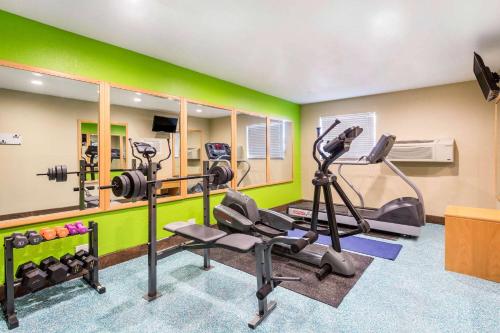 Fitness centrum a/nebo fitness zařízení v ubytování Quality Inn Salt Lake City Downtown