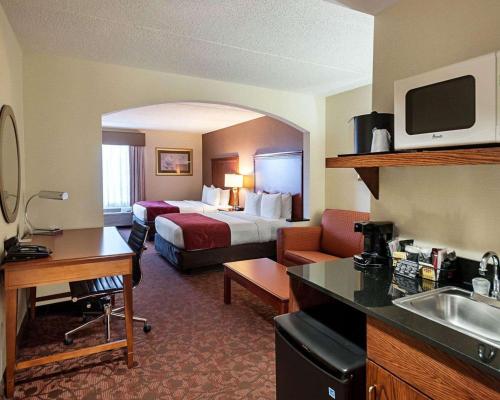 Gallery image of Comfort Suites Dulles Airport in Chantilly