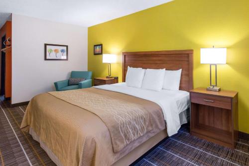 Katil atau katil-katil dalam bilik di Quality Inn Stephens City-Winchester South