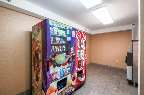 a vending machine in a room with soda at Clarion Hotel & Conference Center Leesburg in Leesburg