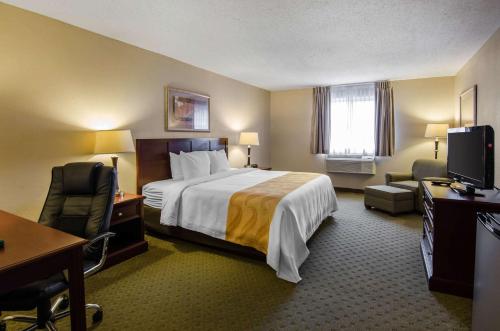 サマーズビルにあるQuality Inn Summersvilleのギャラリーの写真