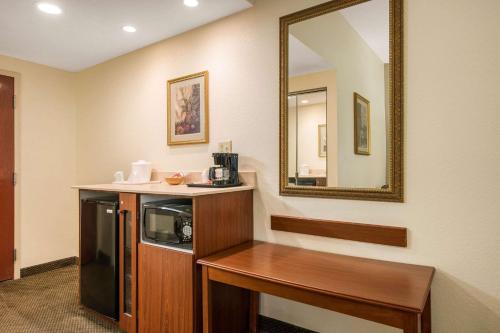 Gallery image of Quality Inn & Suites Tarpon Springs South in Tarpon Springs