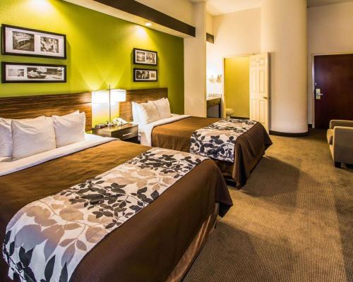 Sleep Inn & Suites Orlando International Airport Image