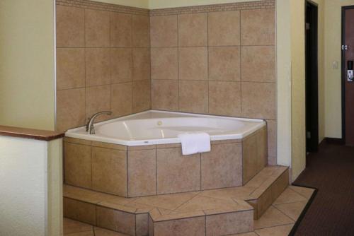 Gallery image of Quality Inn East Evansville in Evansville