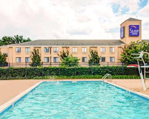 The swimming pool at or close to Sleep Inn Rockville