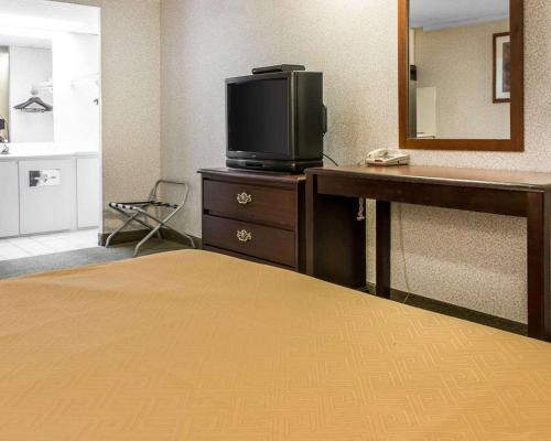 Rodeway Inn Madison Heights – Photos 4